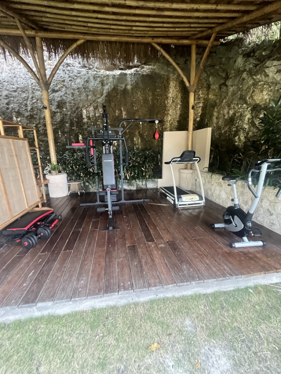 Inadequate gym equipment